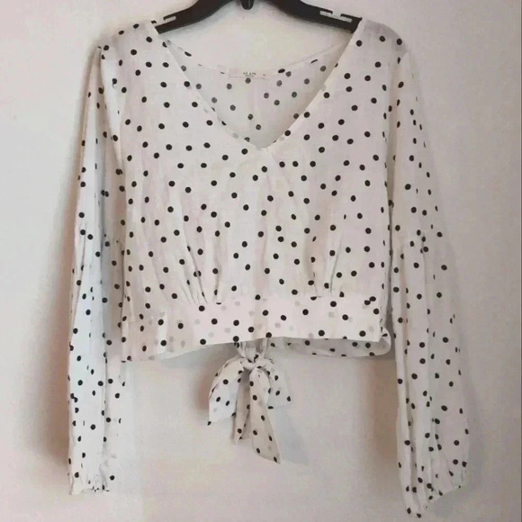 Le Lis Tops - Le Lis Size Large Cotton Blend Polka Dot Crop Tie Back Top
